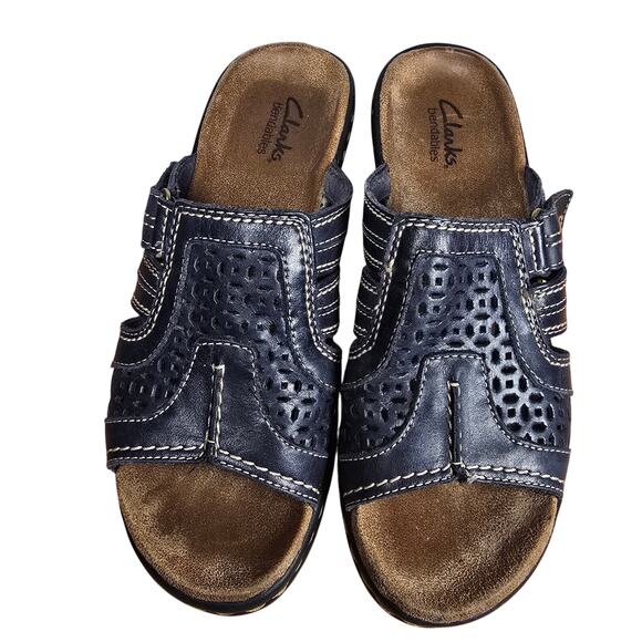 Clarks Bendables Navy Leather Buckle Strap Mid Block Heel Slip-On Clogs Size 6M - Picture 8 of 10